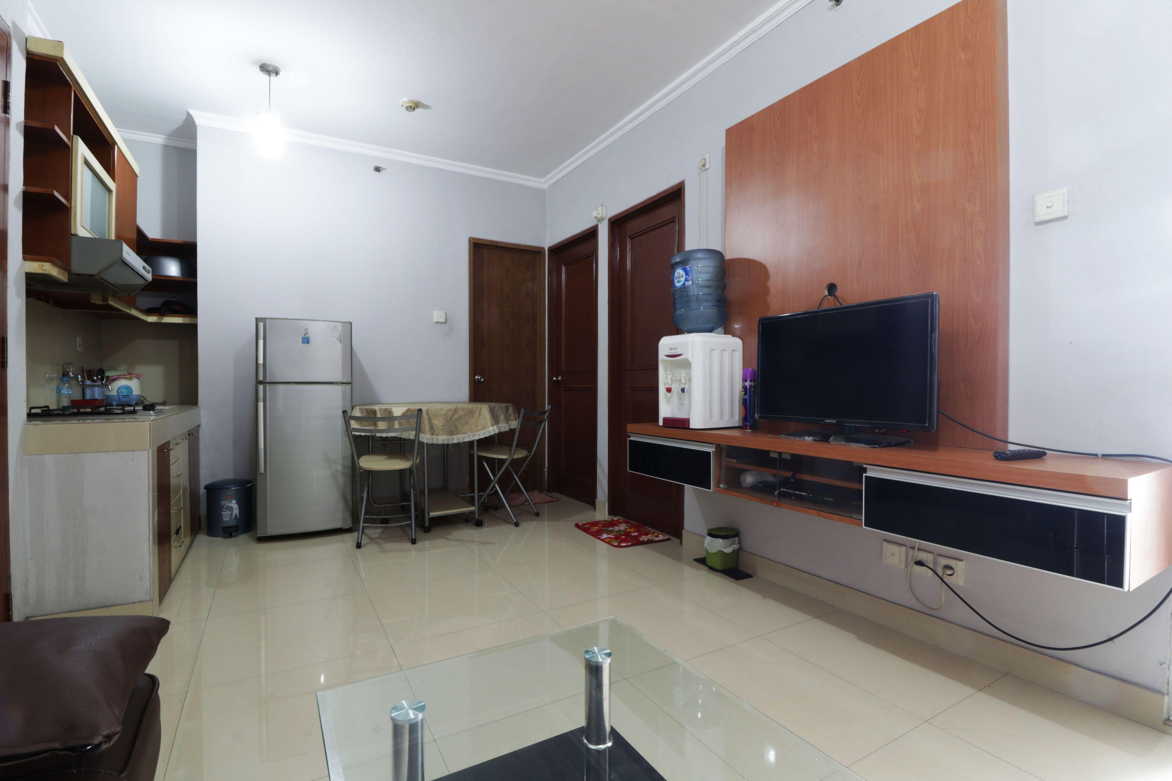 Rent House Center At Mediterania Gajah Mada Appartement Jakarta